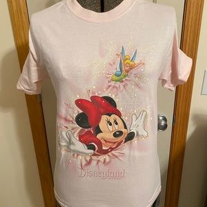 🌦️Come Clean Closet Sale🌦️ Perfect Disneyland T-shirt